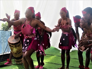 Nashikonya does it for Onawa