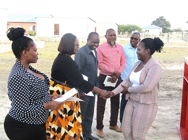 Oshikuku hands over plots to shack dwellers