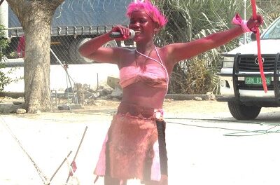 School girl wins traditional chanting contest