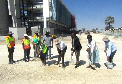 Ondangwa begins construction of new road at Extension 7
