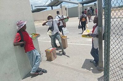 Namibian business people buy stock from Angola