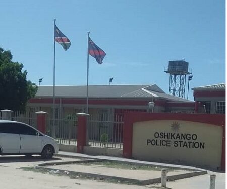Oshikango police accused of illegal late night searches