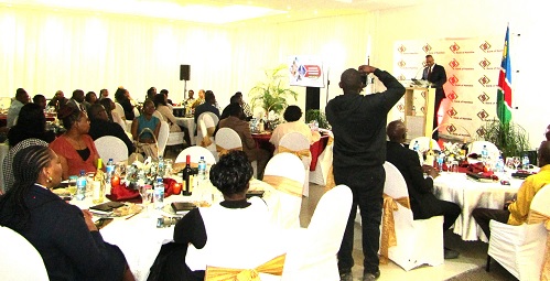 Bank of Namibia Governor engages with Oshana, says economy is stable
